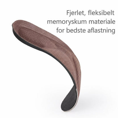 Bøjeligt brunt skoinlæg i memoryskum med sort underside