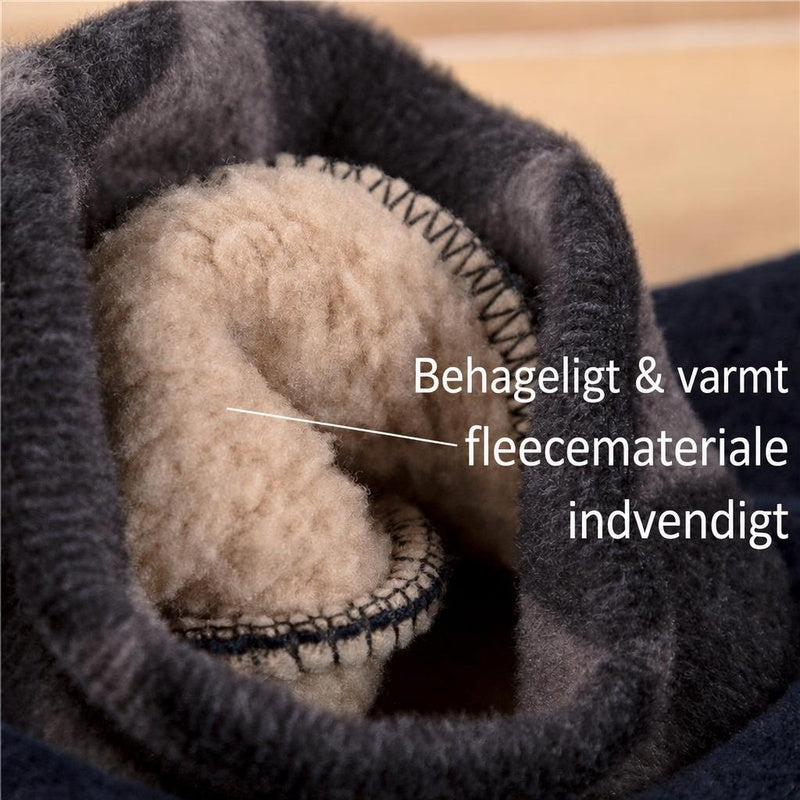 Brun hjemmesko med blødt, beige fleecefor indvendigt