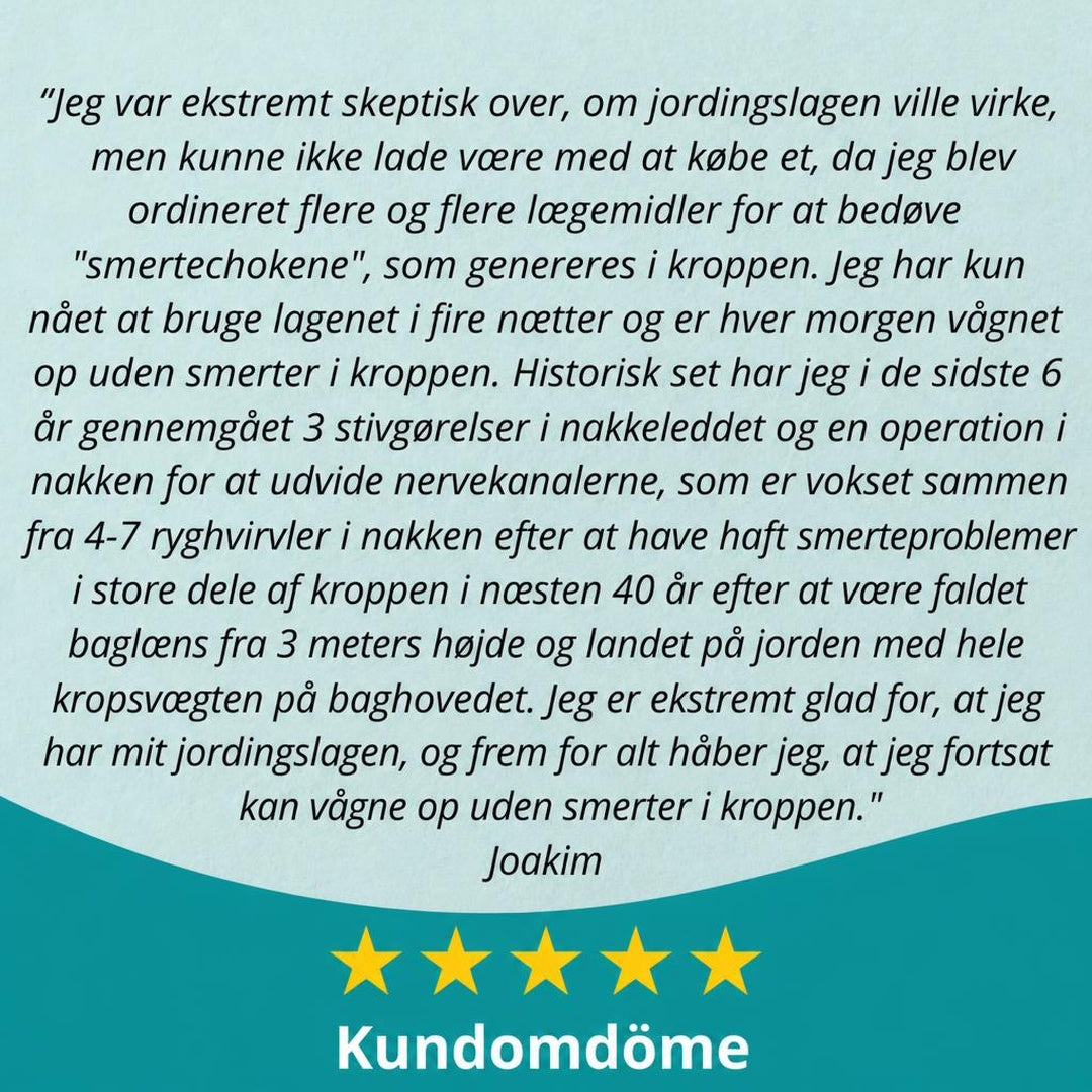 Kundeanmeldelse på svensk med fem gule stjerner på turkis baggrund