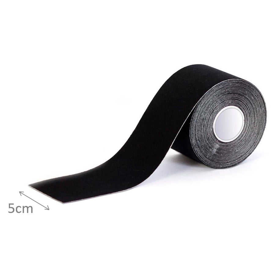 Sort kinesiologitape i rulle med 5 cm breddeangivelse